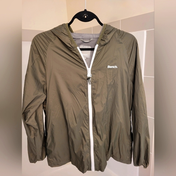 Bench Jacket - Picture 1 of 2